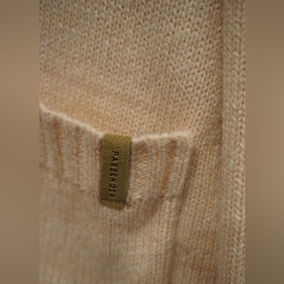 NWOT Passenger peach cardigan sz large - Picture 3 of 5